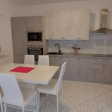 Apartman Ema * Crikvenica