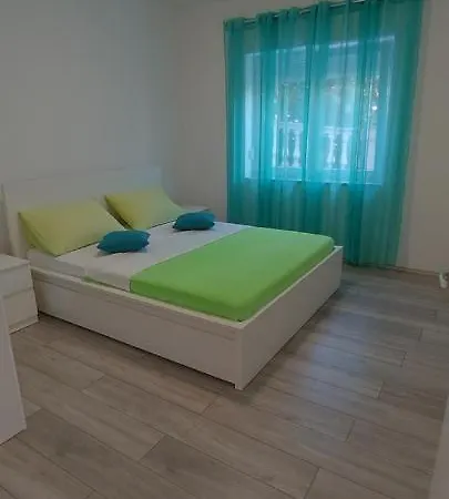 Apartman Ema