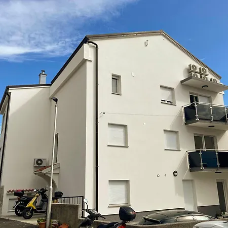 Apartman Ema Apartment Crikvenica
