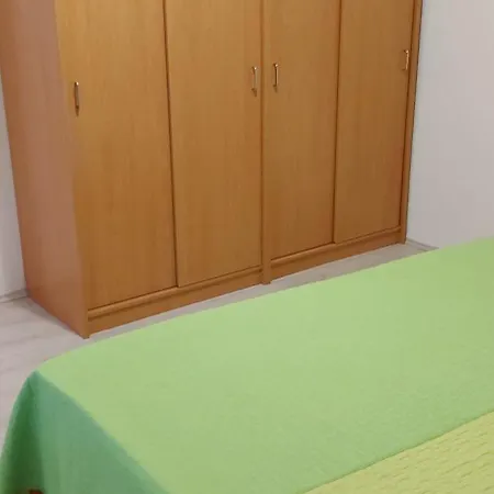 Apartment Apartman Ema