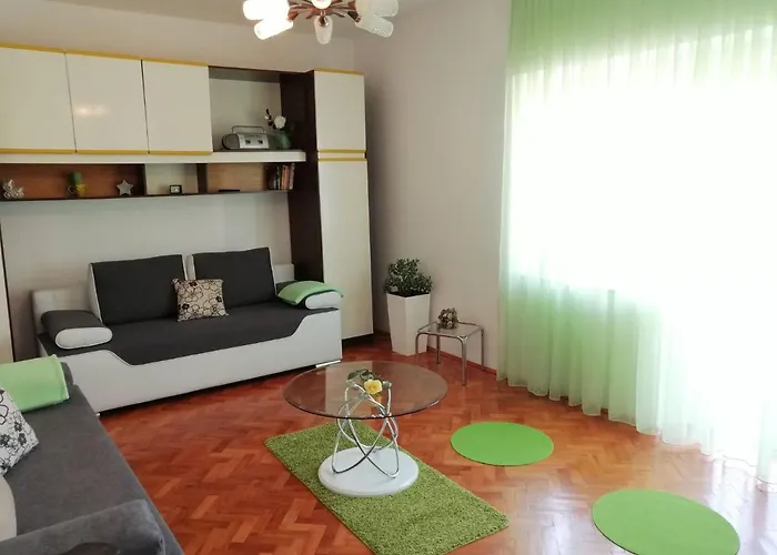 Ema Apartament *
