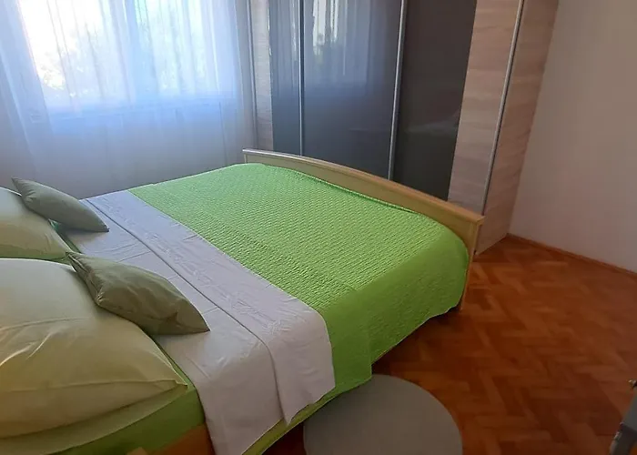 Apartament Ema