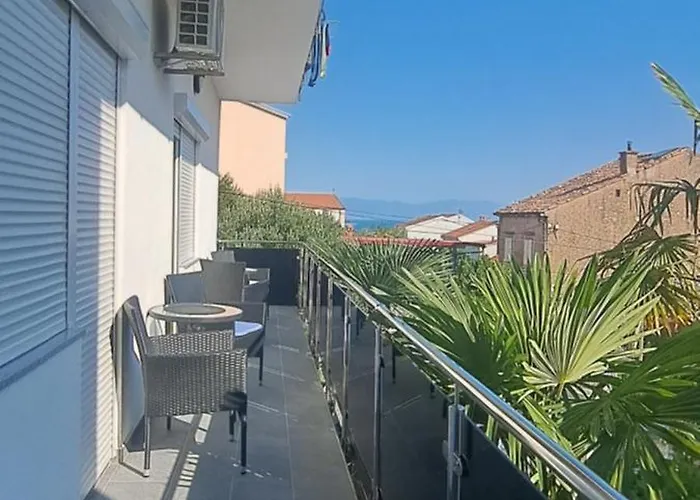 Apartament Ema *