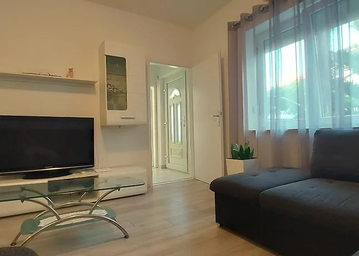 Apartament Ema *
